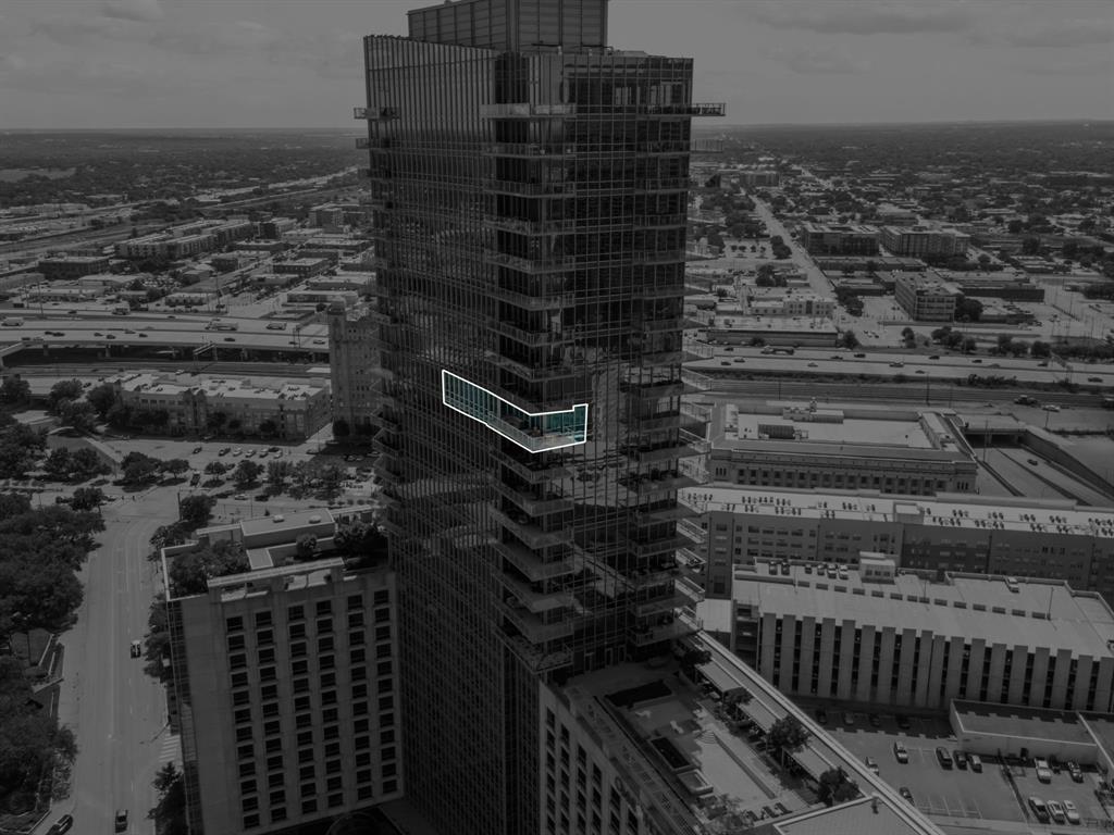 1301 Throckmorton Residences - Residential