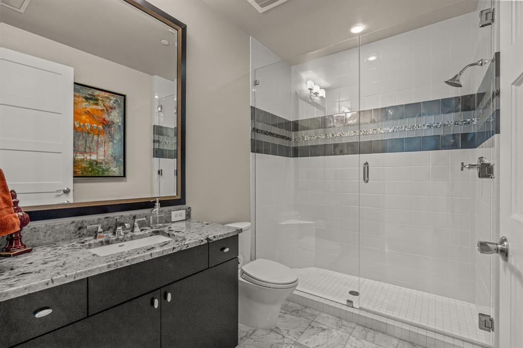 1301 Throckmorton Residences - Residential