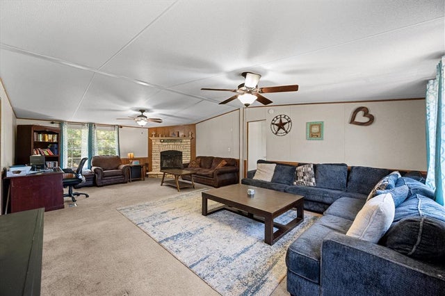 200 Private Road 5828