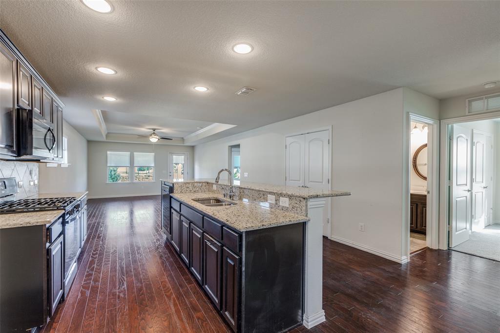 Frisco Lakes By Del Webb Villa - Residential