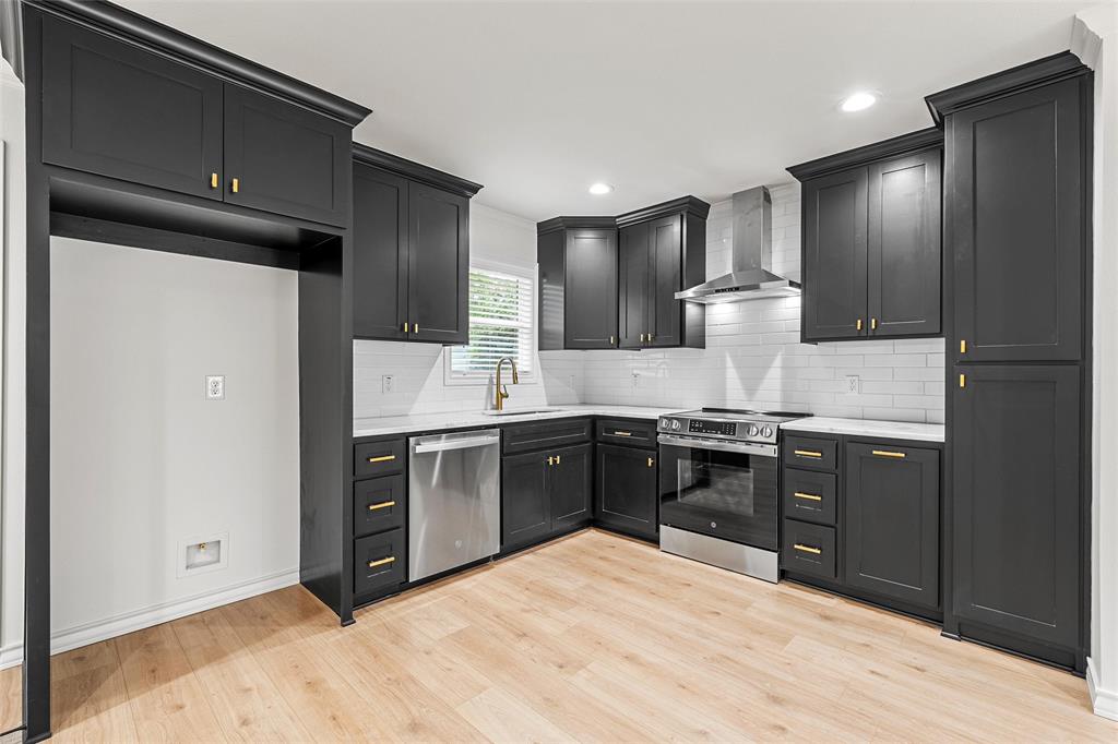 Baxley J A - Residential