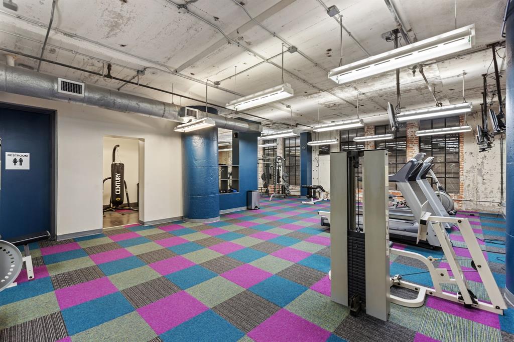 Soco Urban Loft Condo - Residential