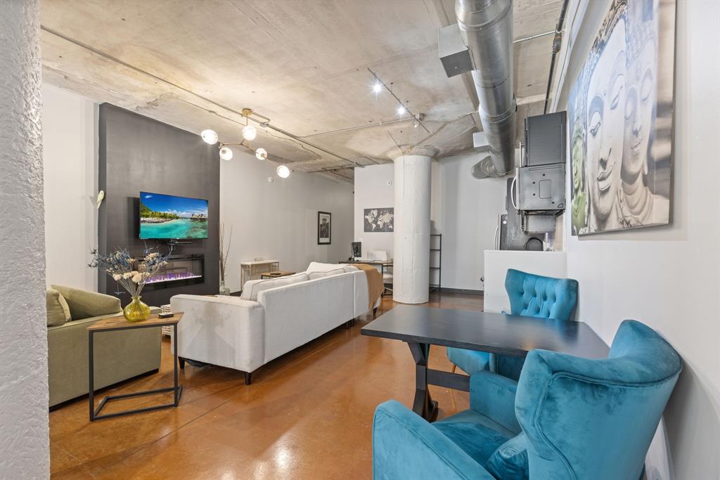 Soco Urban Loft Condo - Residential