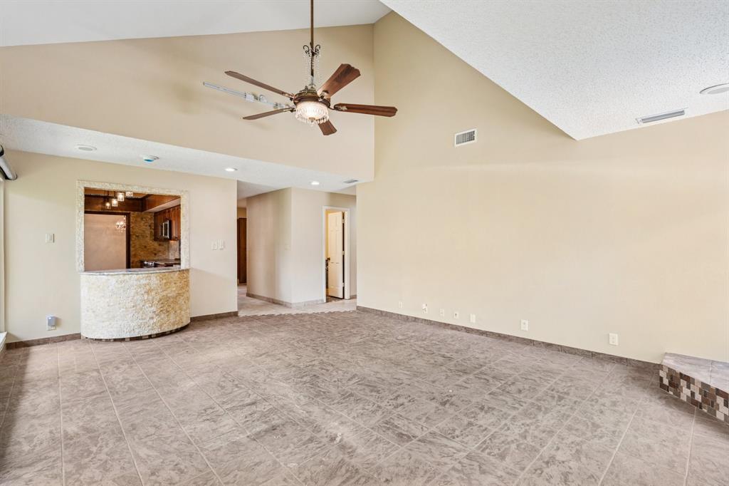 601 W Northgate Drive