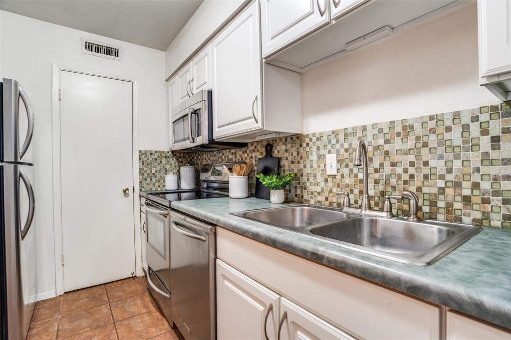 La Fontaine Condo - Residential