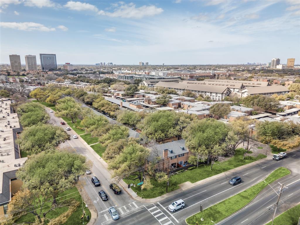La Fontaine Condo - Residential