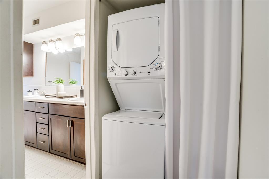 La Fontaine Condo - Residential