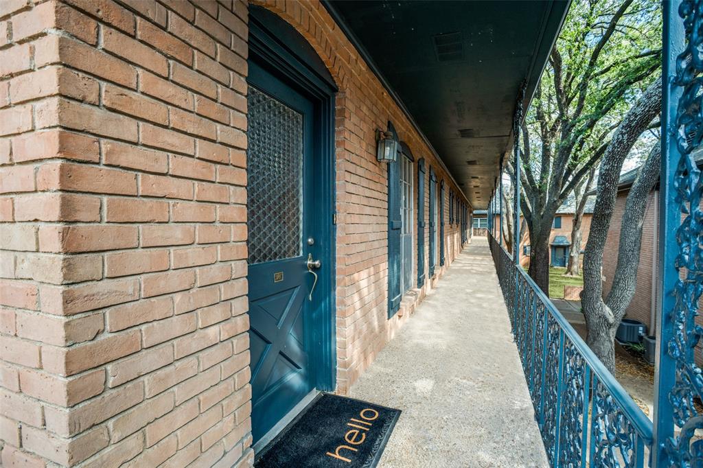 La Fontaine Condo - Residential