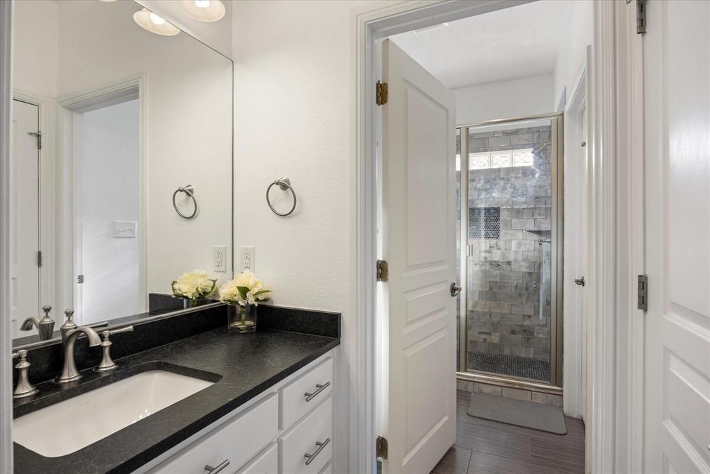 The Oak Of Glen Rose - Residential