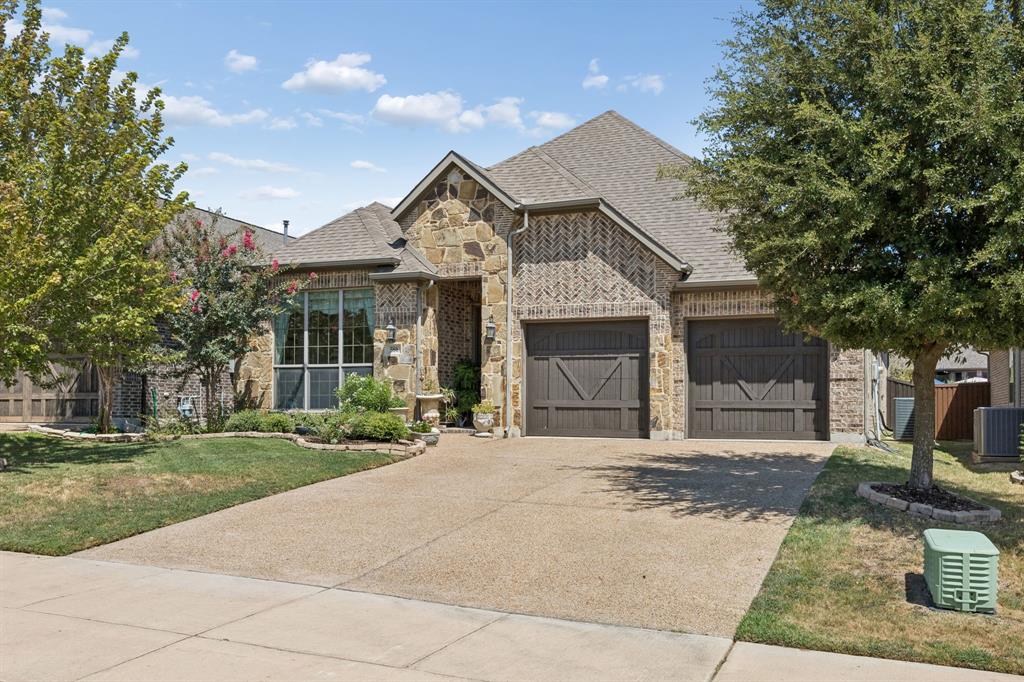 586 Bordeaux Drive