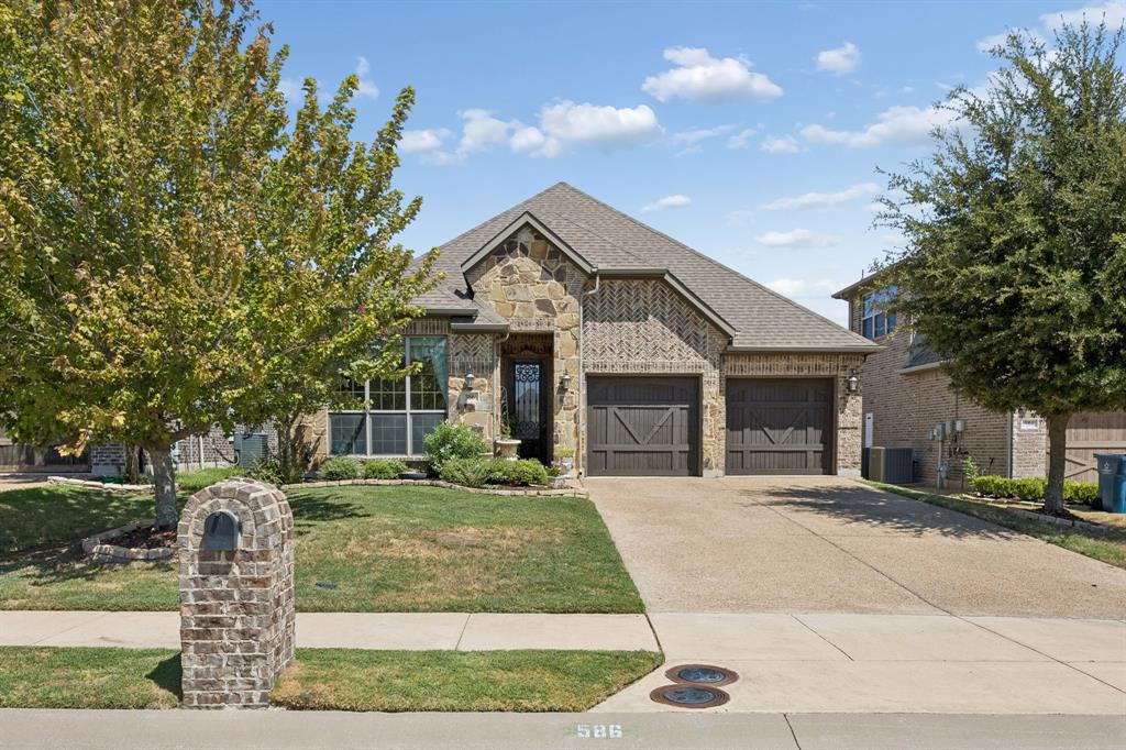 586 Bordeaux Drive