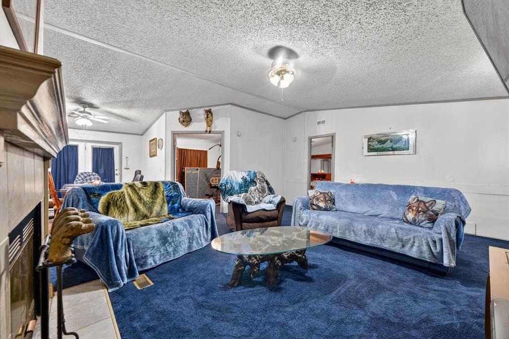245 Ross Lane