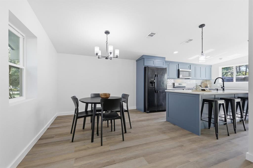 1434 Forestglen Drive