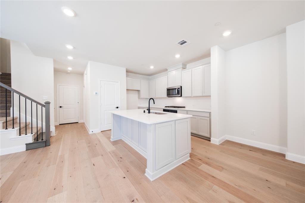 2124 Naples Drive