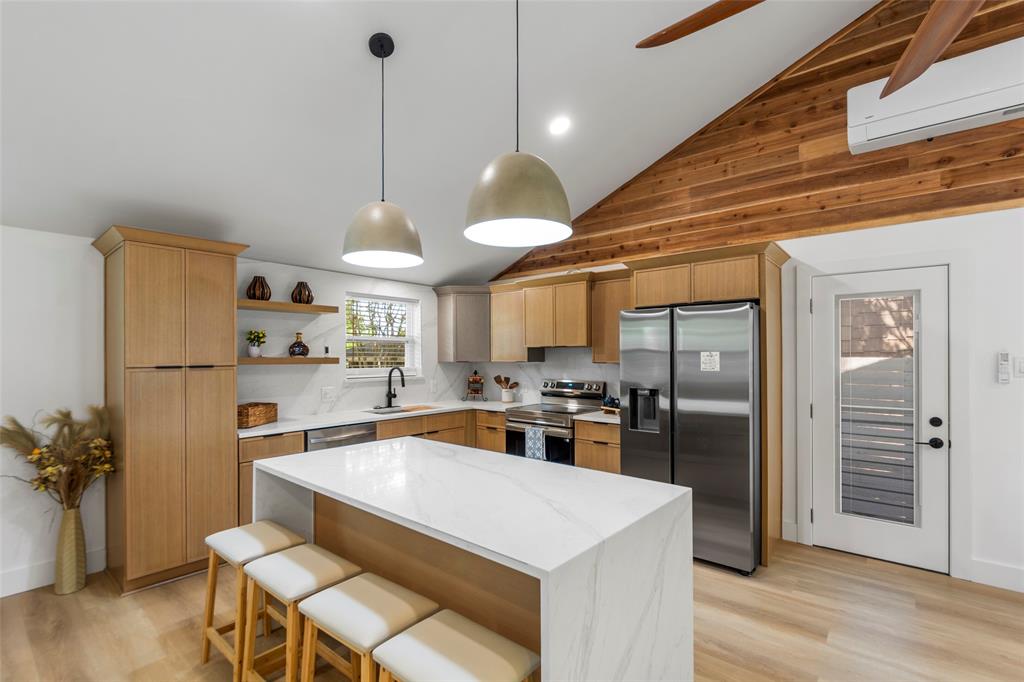 7041 Freemont Street