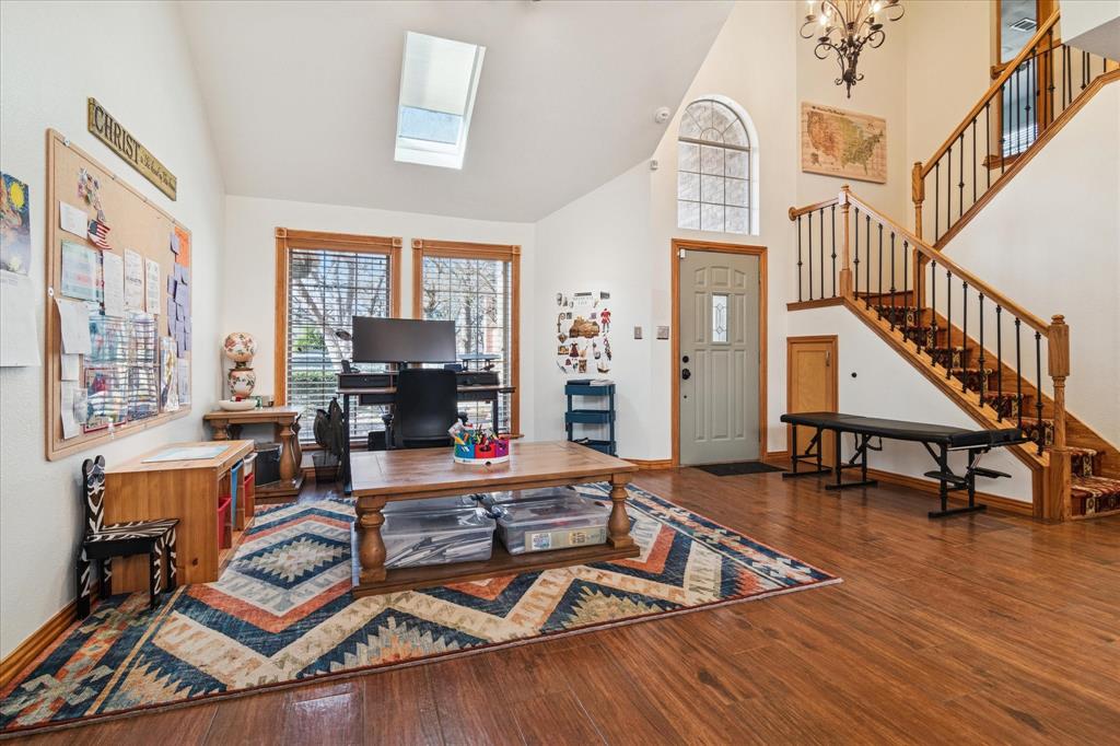 1521 Bayberry Street