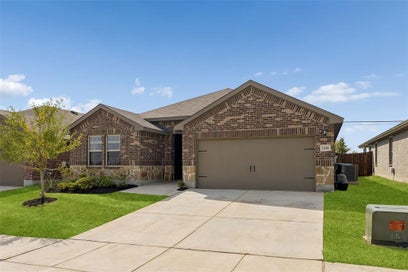 1448 Stuarts Forest Drive Denton TX 76207