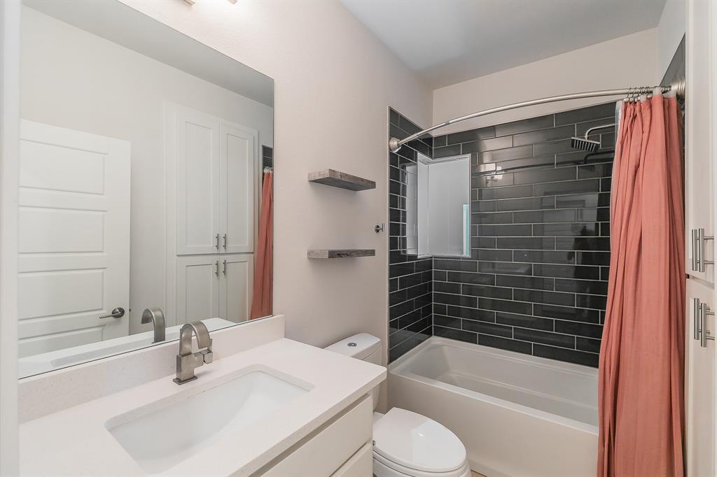 Capitol Ave Twnhms Add - Residential