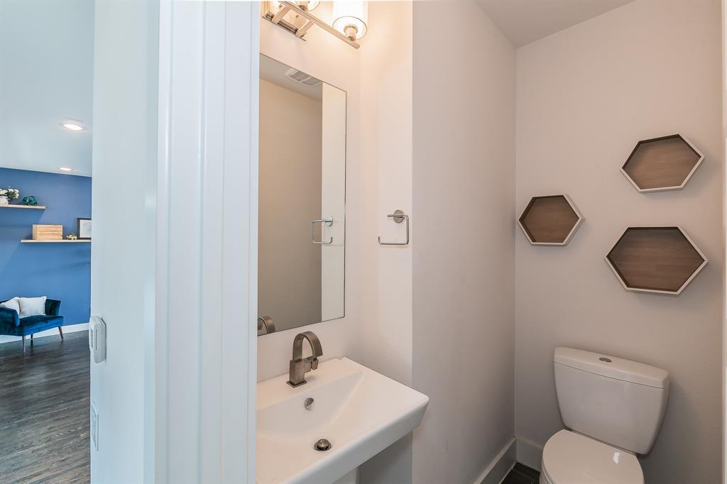 Capitol Ave Twnhms Add - Residential