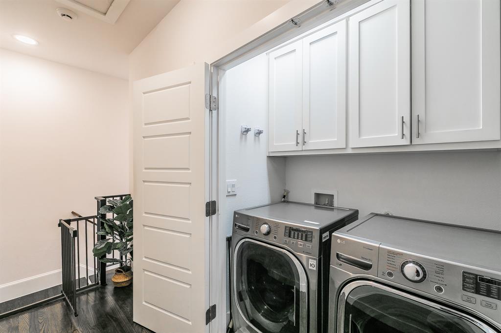 Capitol Ave Twnhms Add - Residential