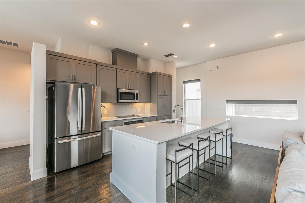 Capitol Ave Twnhms Add - Residential