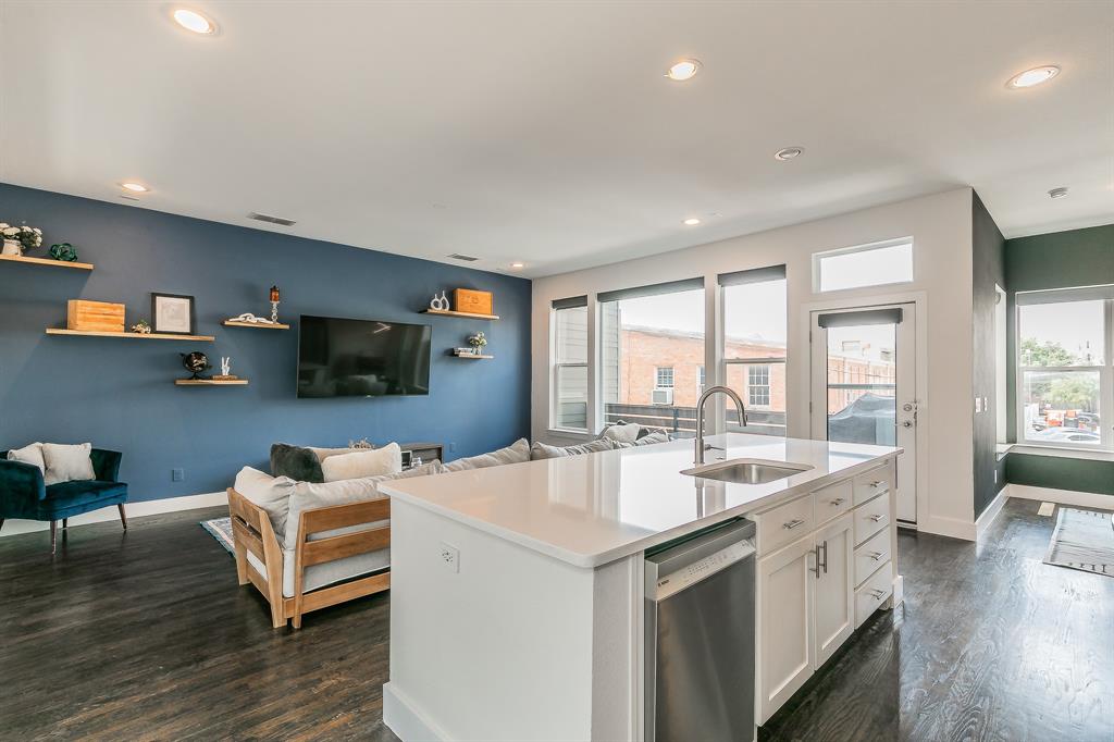 Capitol Ave Twnhms Add - Residential