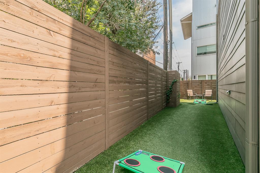 Capitol Ave Twnhms Add - Residential