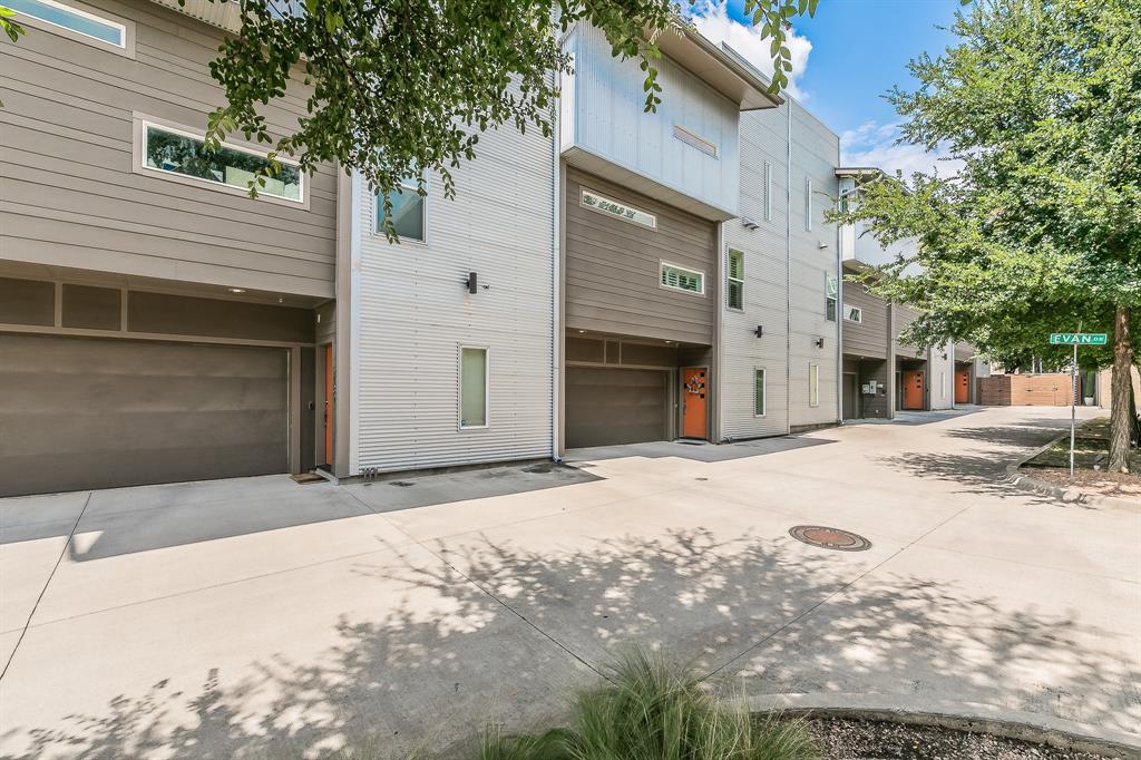 Capitol Ave Twnhms Add - Residential