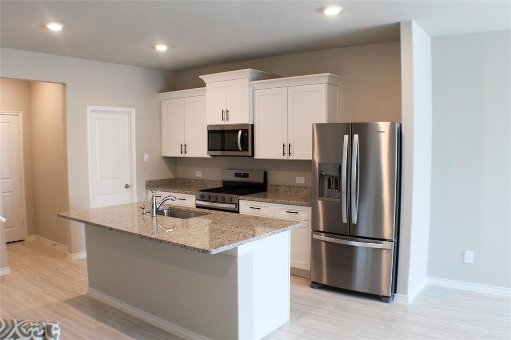 Richland Xing - Residential