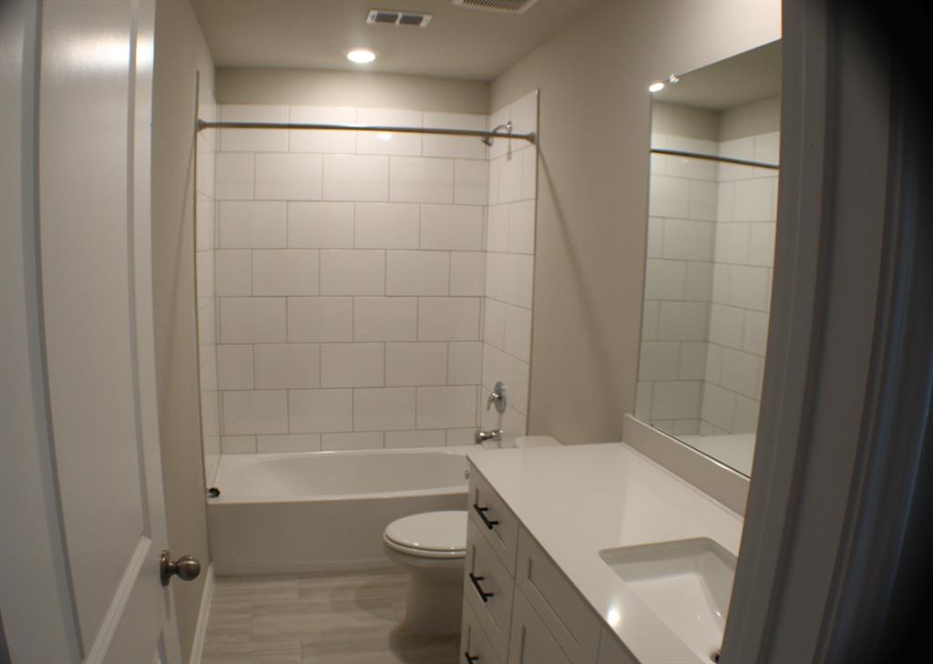 Richland Xing - Residential