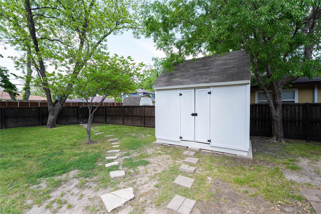 Eastwood Park - Residential Lease