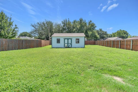 Tiny photo for 1720 Timbercreek Road, Benbrook, TX 76126 (MLS # 21340495)