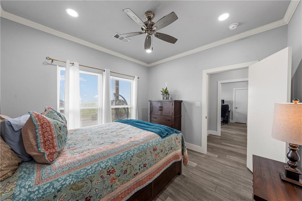 McClain R W - Residential