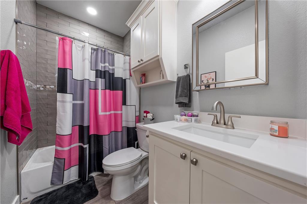 McClain R W - Residential