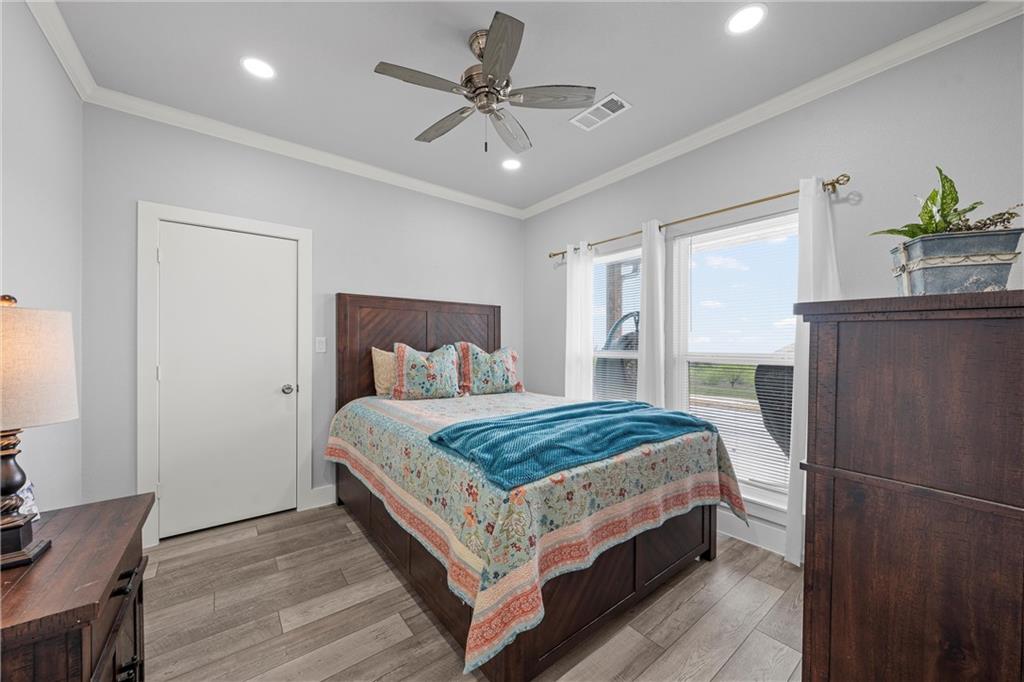 McClain R W - Residential