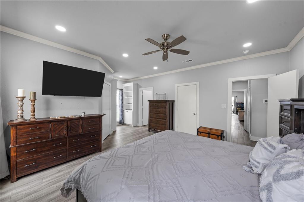 McClain R W - Residential