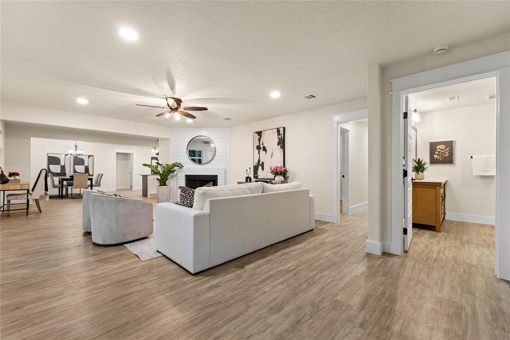 WESTERN HILLS - Residential