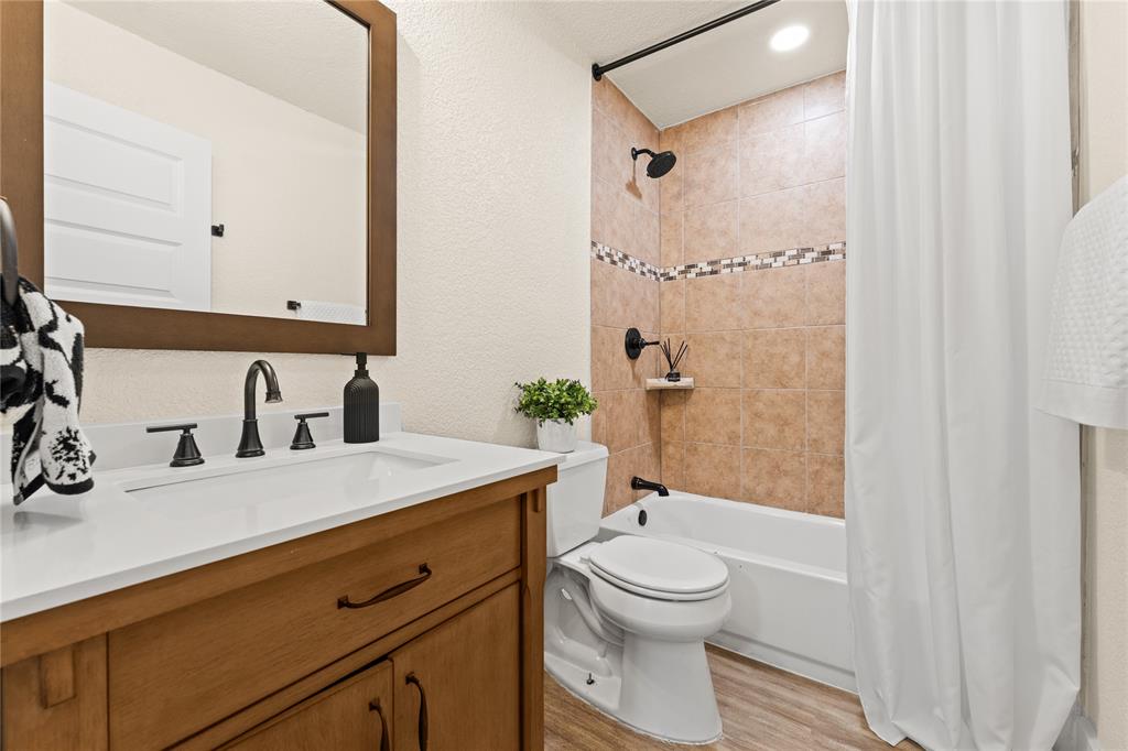 WESTERN HILLS - Residential