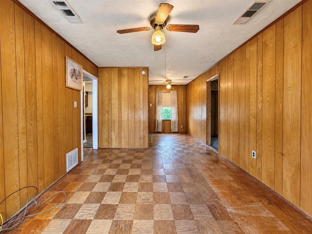 2921 Charles Drive