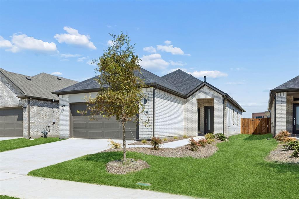111 Longhorn Lane