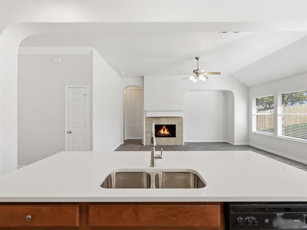 Oak Meadows Arlington - Residential