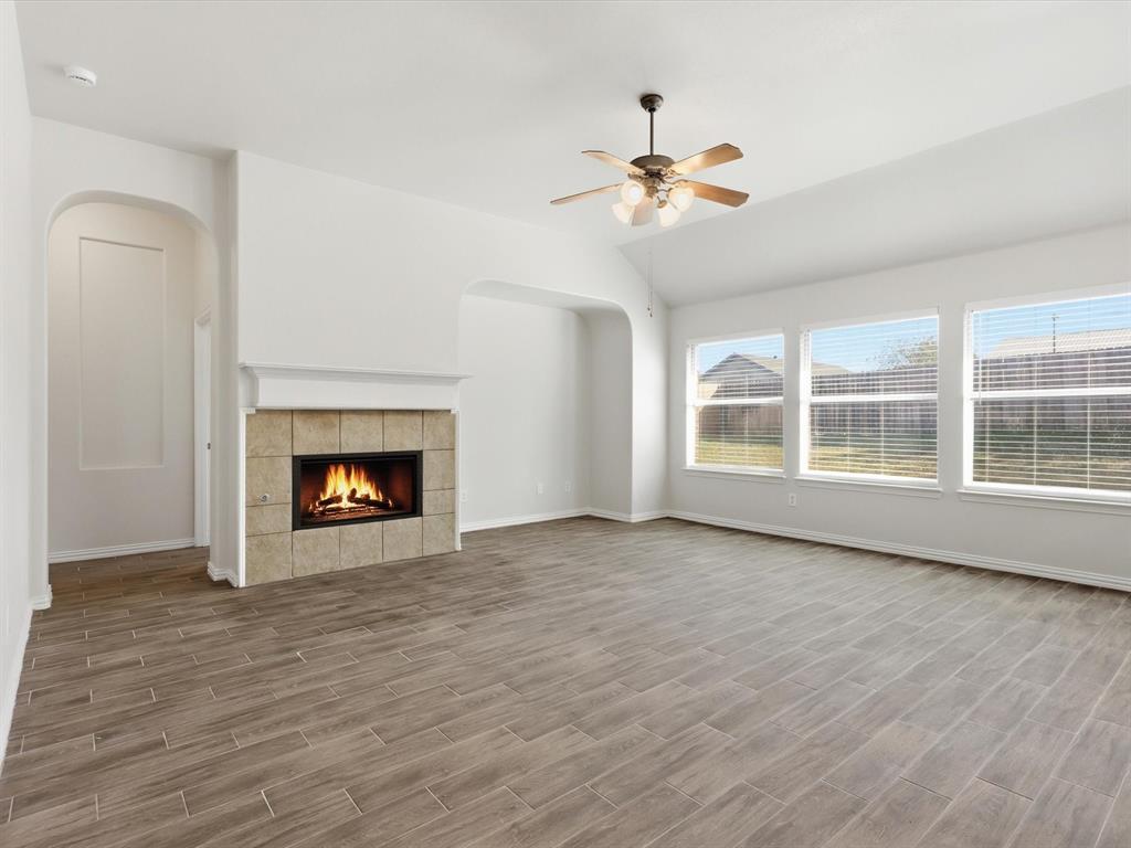 Oak Meadows Arlington - Residential