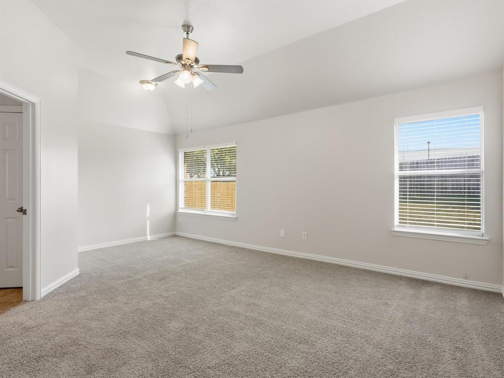 Oak Meadows Arlington - Residential