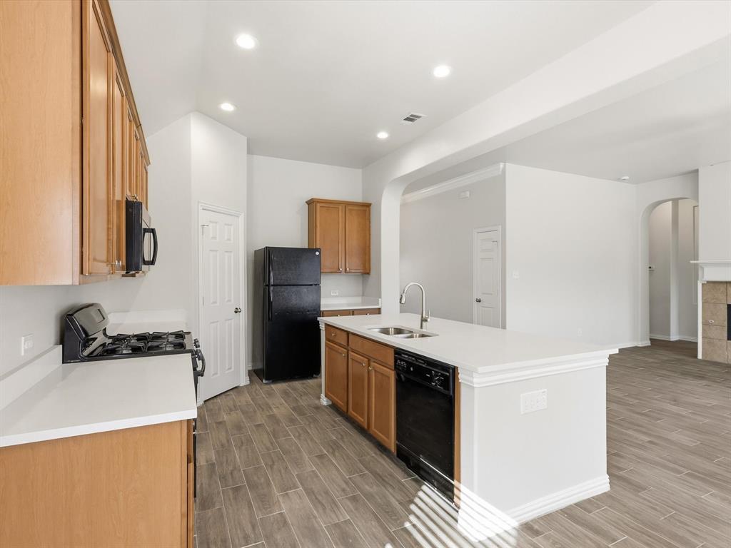 Oak Meadows Arlington - Residential