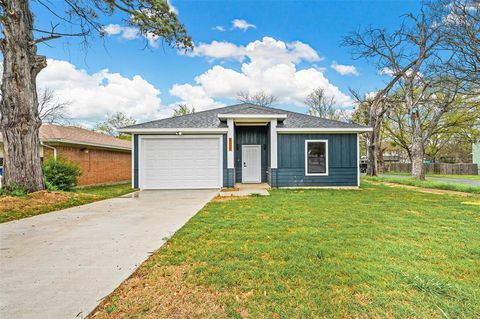 A home in Whitesboro