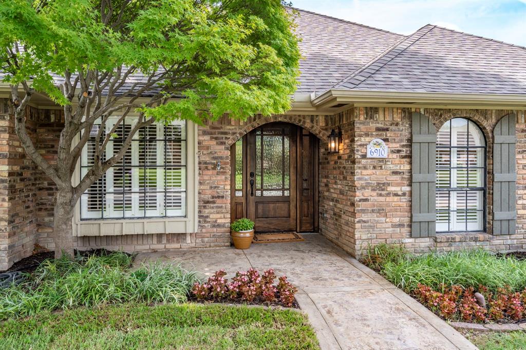 6910 Flintcove Drive