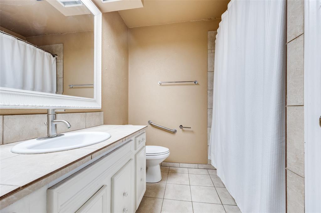 La Prada 01 - Residential