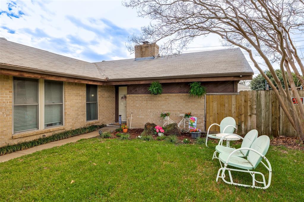 La Prada 01 - Residential