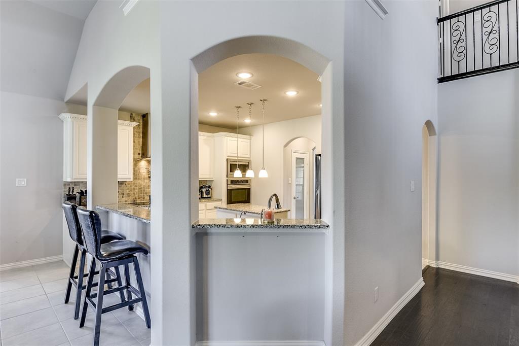 Cole Manor - Residential