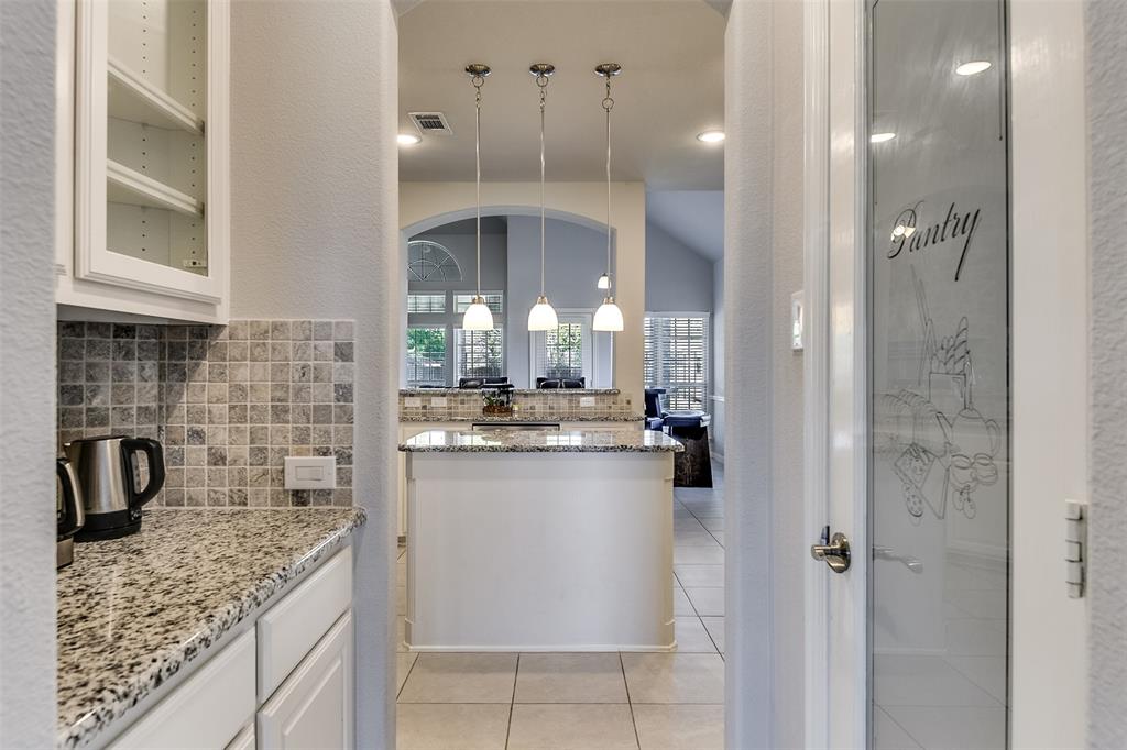 Cole Manor - Residential